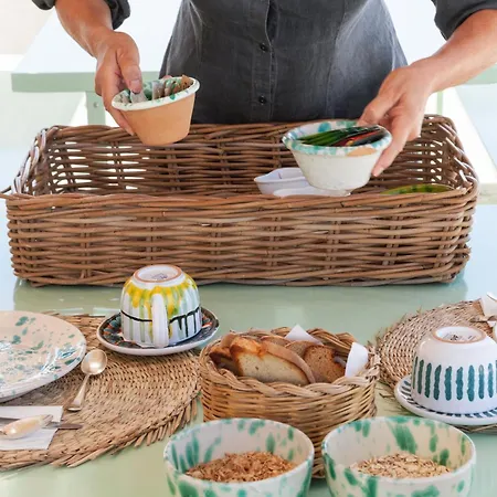 לינה וארוחת בוקר Masseria Paradiso 4*